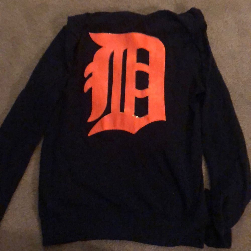 VS secret hoodie